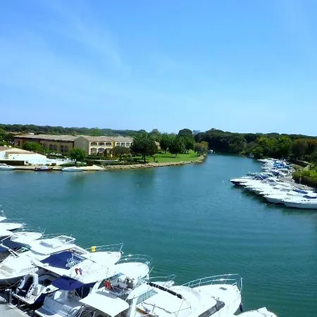 Ile Cannes Marina
