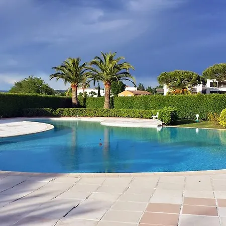 Ile Cannes Marina Apartamento *
