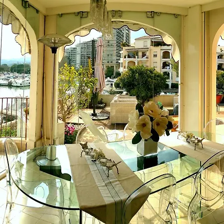 Ile Cannes Marina