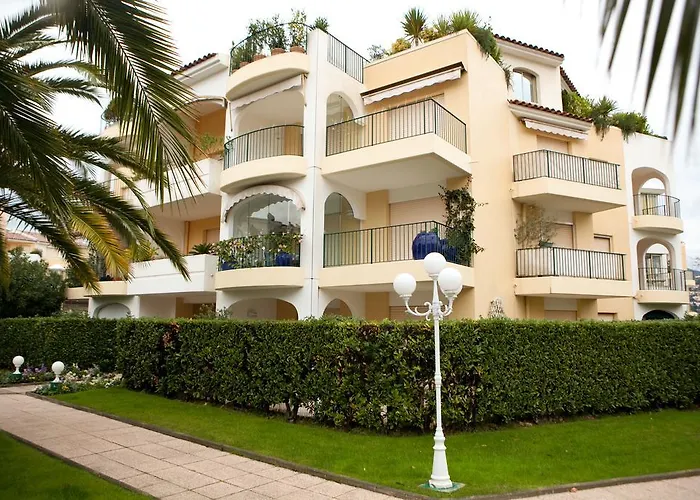 Ile Cannes Marina Apartman