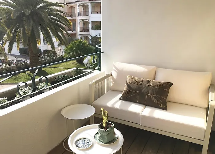 Ile Cannes Marina